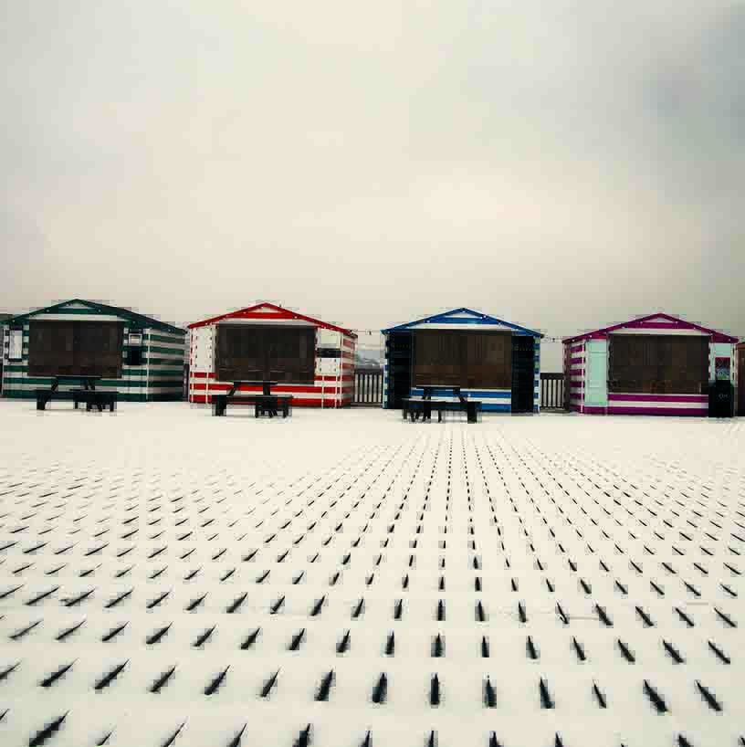 beach huts hastings snow, photo clare hocter