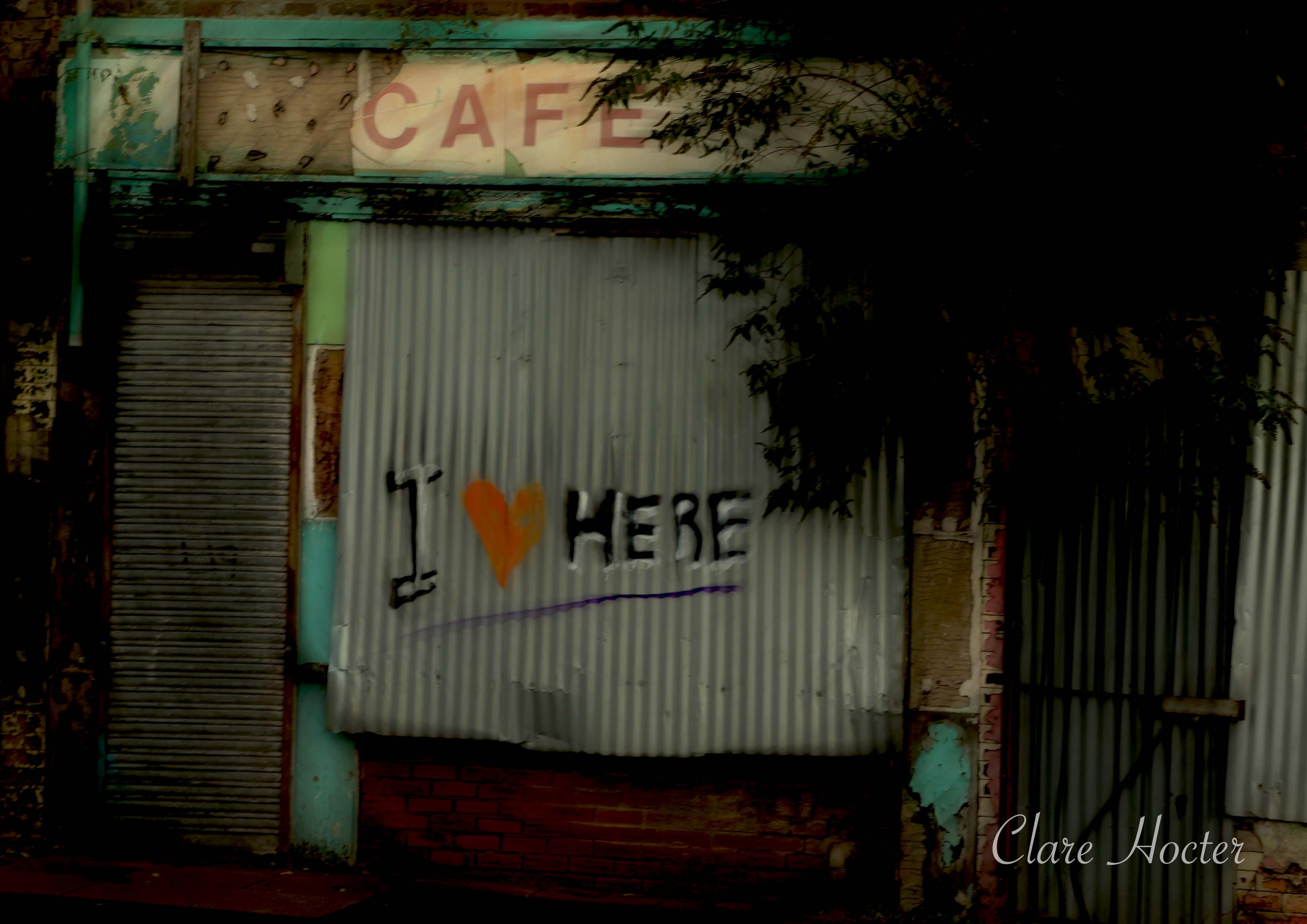 photo cafe graffitti i love here, Garston, Liverpool